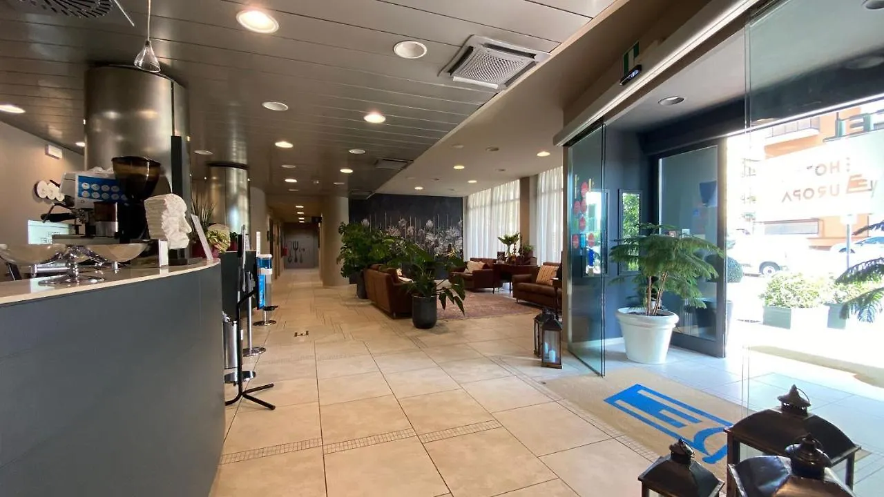 Hotel Europa Ancona 3*,  Italia