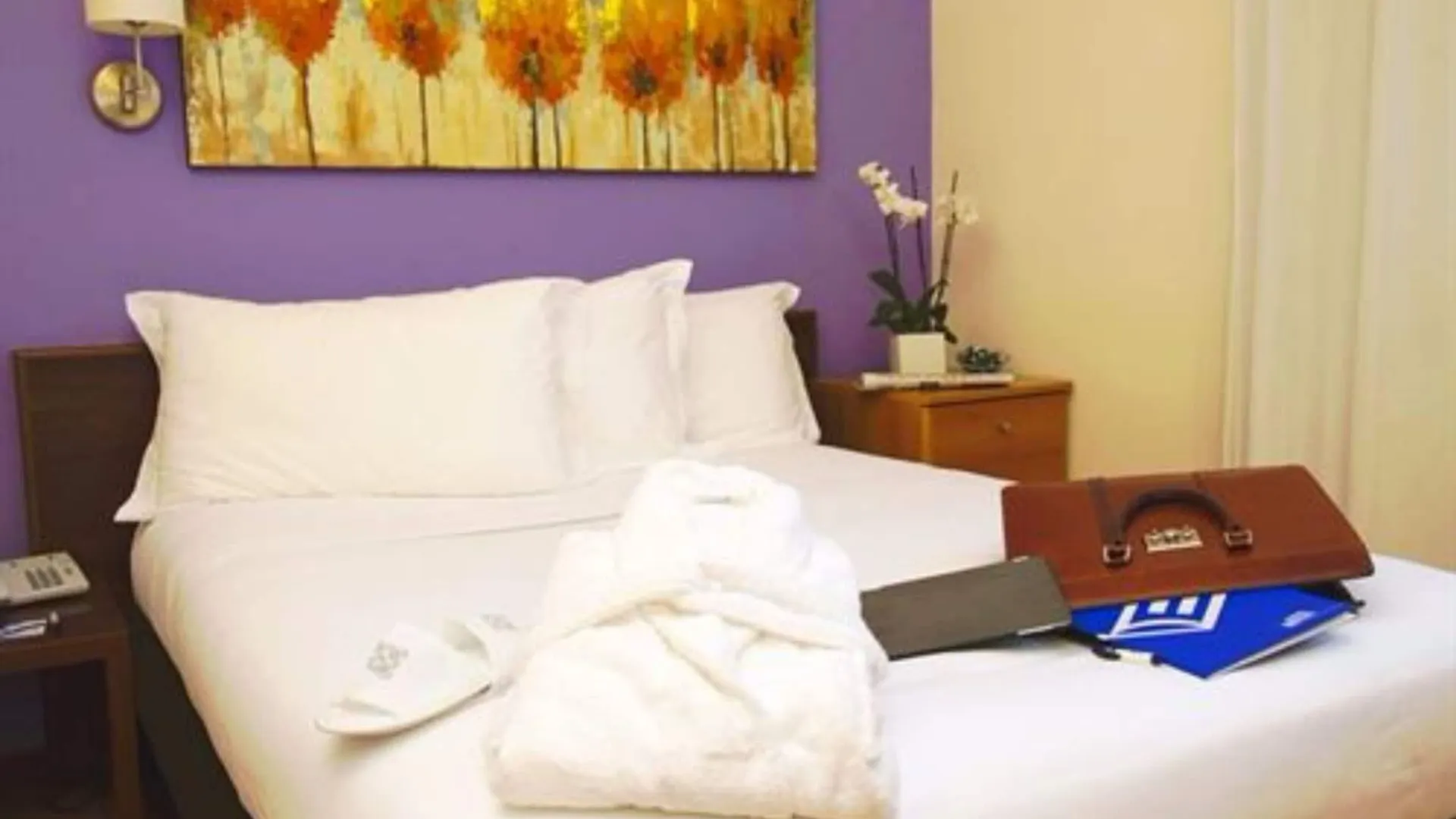 Hotel Europa Ancona 3*,  Italy